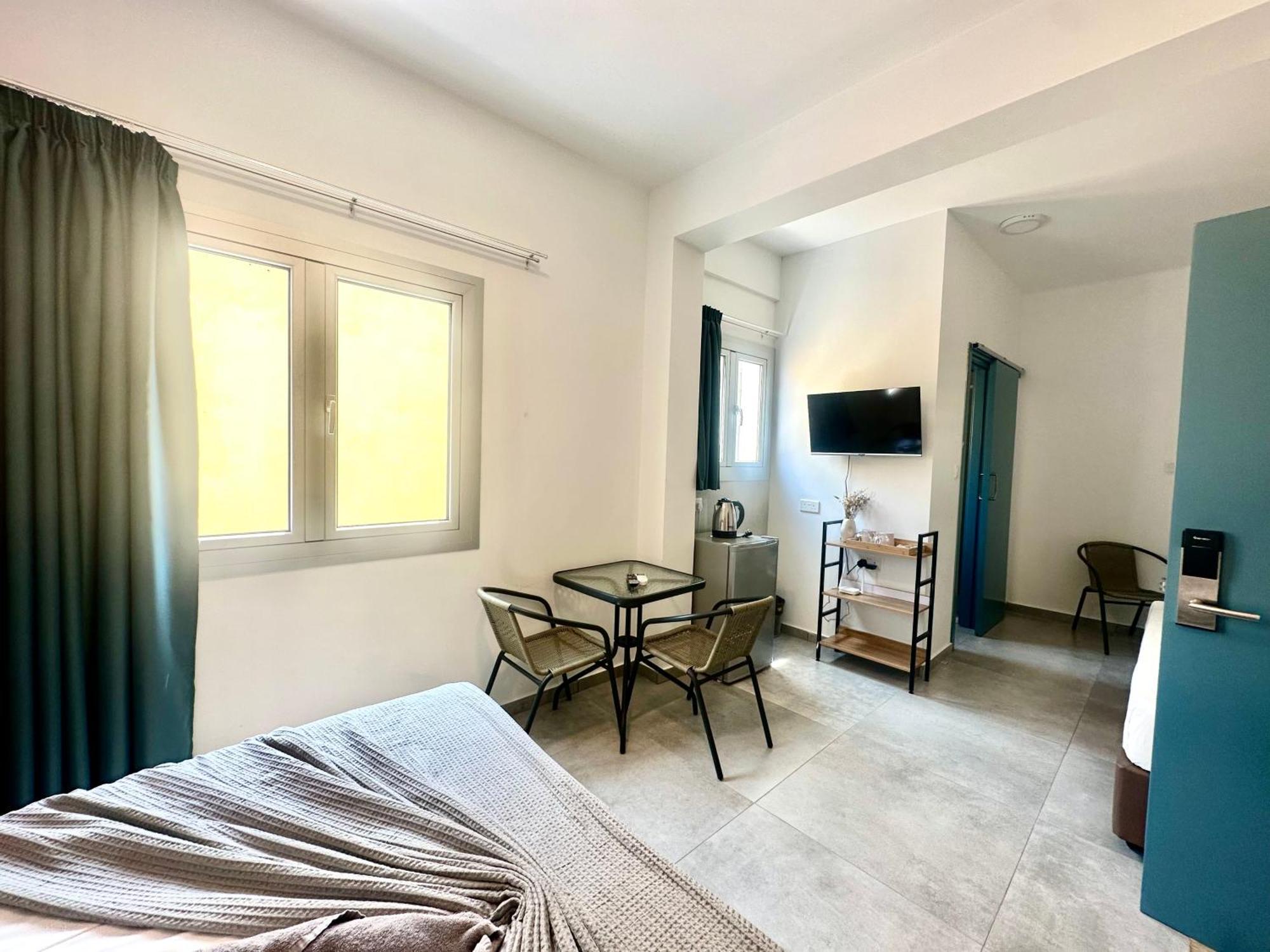 Sun Plaza Suites - Adults Only Айя-Напа Екстер'єр фото